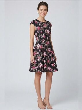 🌸 Stunning Annick Floral Fit & Flare Mini Dress with Front Zip Detail 🌸 NWT